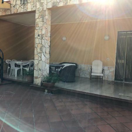 Villa Smeraldo Blu ตอร์เลลาปิลโล ภายนอก รูปภาพ